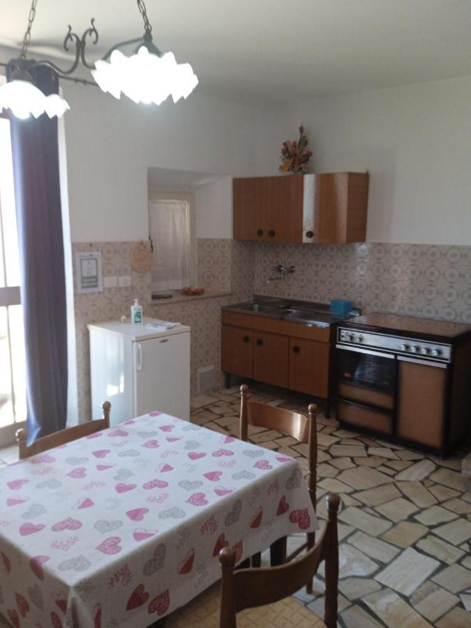 Monolocale Stiacce Apartment Saturnia Bagian luar foto